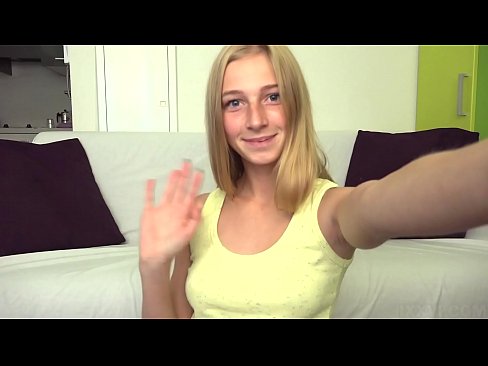 ❤️ Quando sono annoiata mi masturbo pigramente la mia figa rosa ❤️ Pornoal it.fullsexmovs.ru ☑